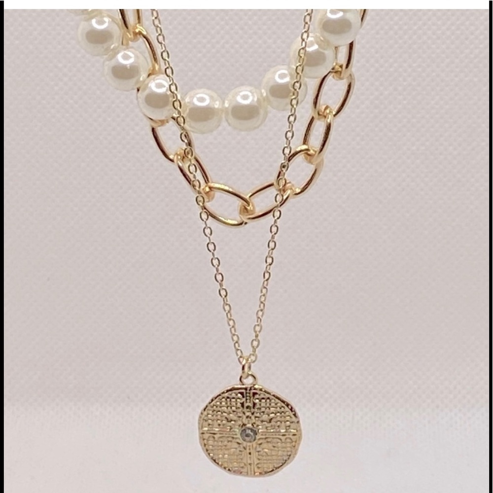 VIAZZO Layered Necklace